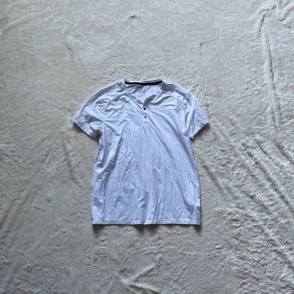 kenneth cole basic white t-shirt